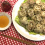 レンジで簡単♡餃子の皮で薔薇シュウマイ