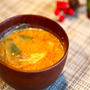舞茸と崩し豆腐のすりゴマ豆乳味噌汁
