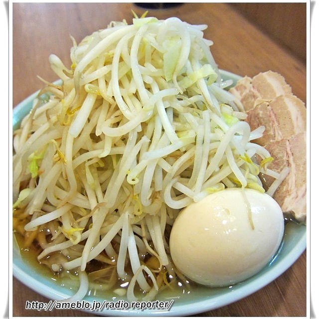 ラーメン山いち☆これで680円♪野菜マシ無料♪ランチタイム煮卵サービス♪