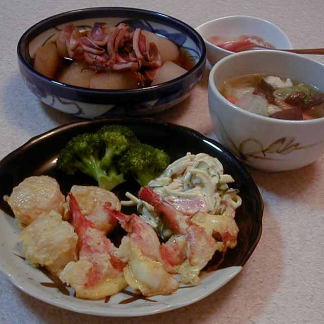 貝柱と海老のピカタと鶏団子と白菜のスープ
