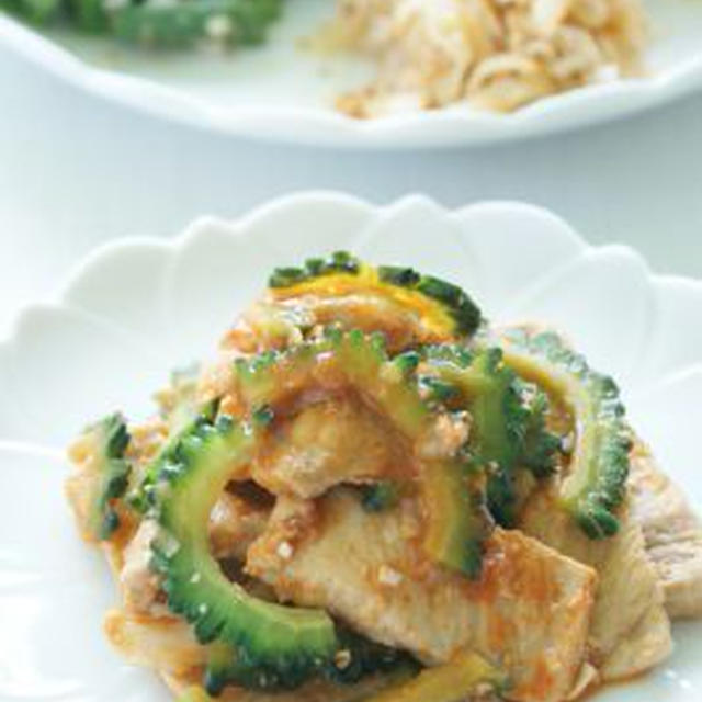 「ゴーヤと豚肉の韓国風炒めもの」「石焼き明太ビビンバ」「いろいろお野菜のナムル」「牛すじと豆腐の煮物」