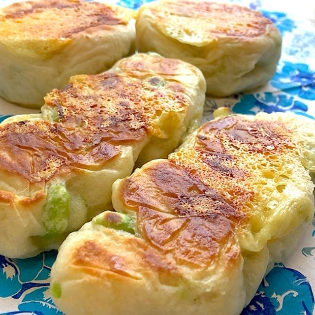 はちみつでしっとり！フライパンで2度楽しめる「枝豆ハニーチーズパン」食育レシピ試作完成！