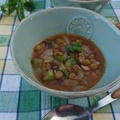 レンズ豆とズッキーニとベーコンのスープ