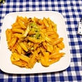 春キャベツとえりんぎのナポリタンペンネ