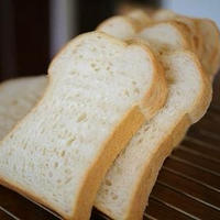 「クリンスイ　超軟水」の食パン