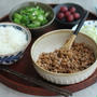 こども達初見の藁入り納豆と牛乳瓶うにで贅沢おうちごはん