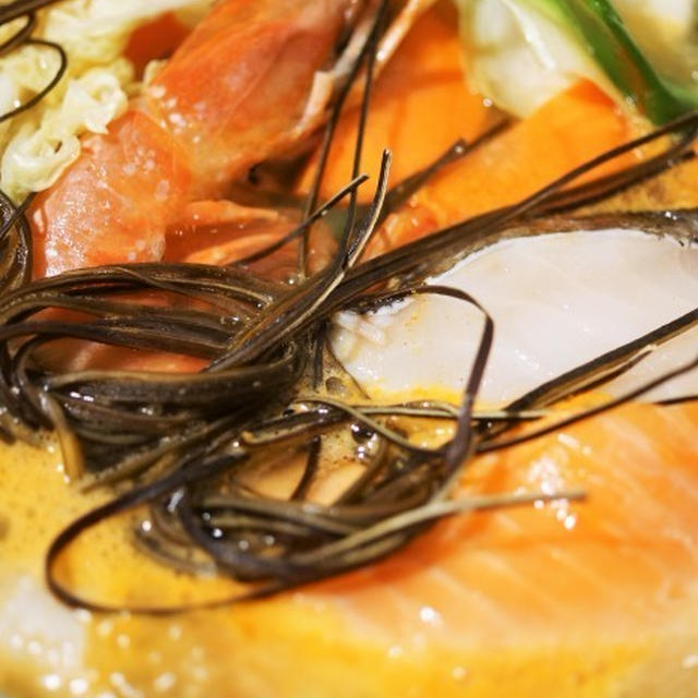 ■晩ご飯のおかず【市販の海鮮鍋セットに　ちょい足しのお手軽チゲ鍋です♪】