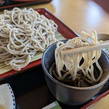 山形・飯富町の｢手打ちそば 高峰そば工房｣でランチ
