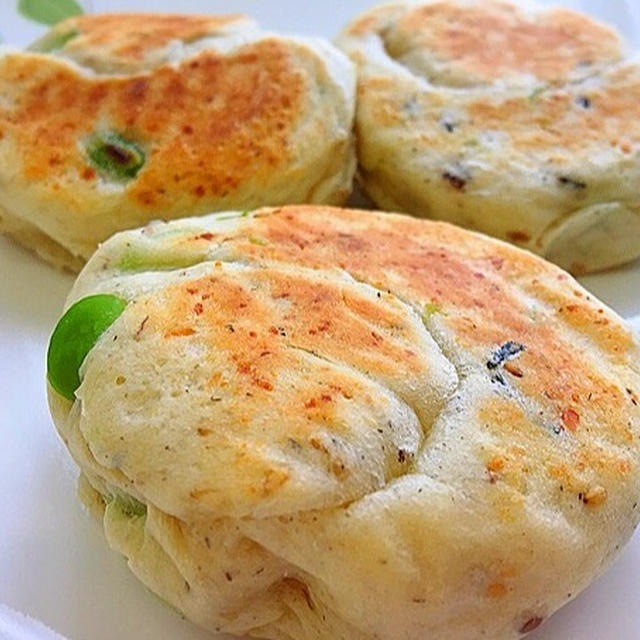 食物繊維や鉄分が豊富！！フライパンで♡「枝豆ひじきもちもちぱん」を発信させていただきました。