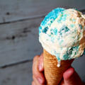 【簡単！かき氷シロップで】ブルーハワイソーダ・マーブルアイス
