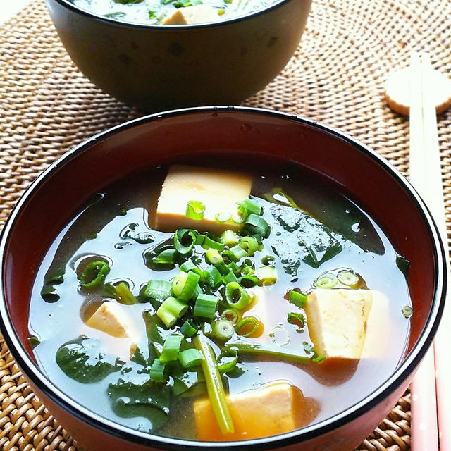 豆腐とほうれん草のお味噌汁☆