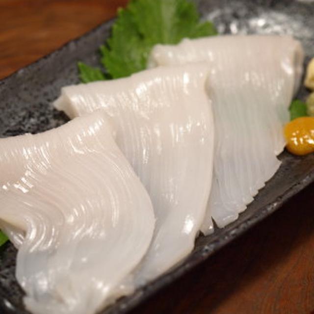 スルメイカの刺身　いかそうめん　切り方と盛り付け方