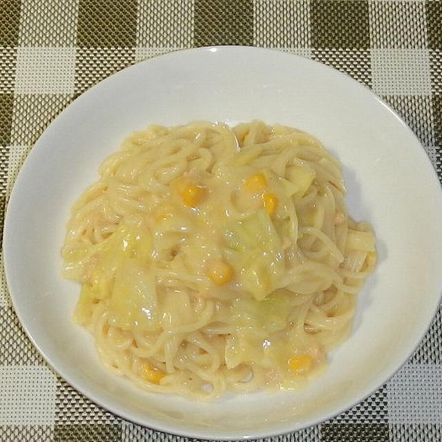 コーンクリームパスタ