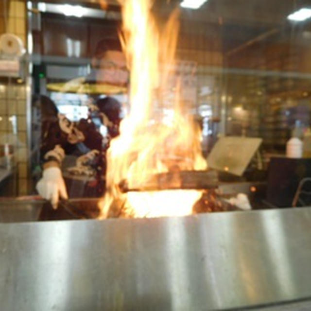 藁焼きかつおのお店でランチ♪
