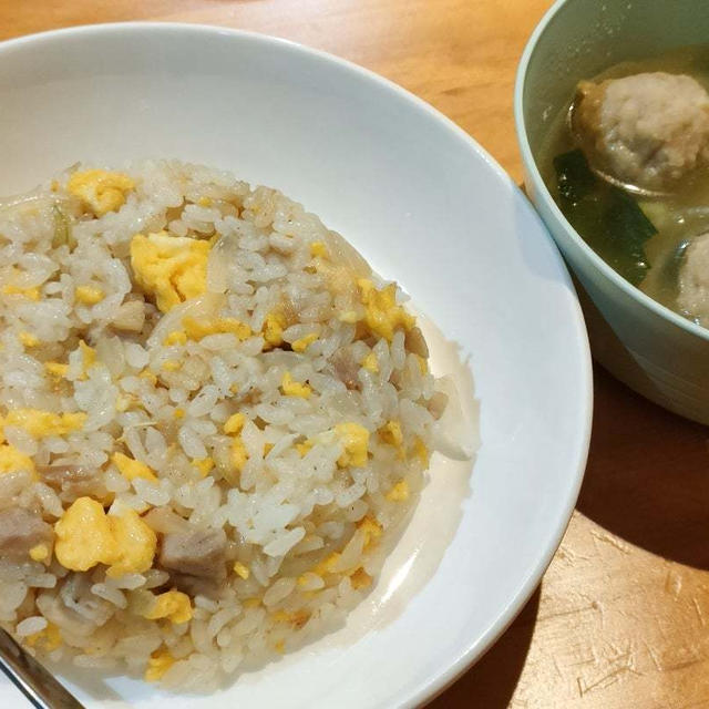 夫作の夕ご飯はチャーハン定食＼(^o^)／