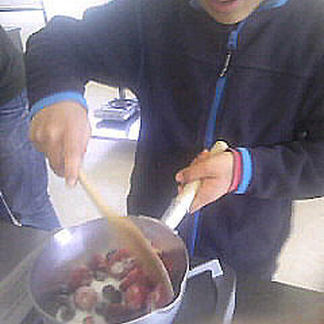 次男の手作りジャムと山食
