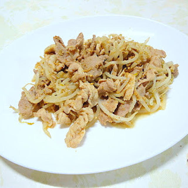 組み合わせ・足し算食材で健康UP " 豚肉ともやしのごま炒め " 