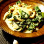 ちぢみほうれん草としめじの豆乳塩麹クリーム煮、ふぐの塩麹漬けと塩麹尽くしの夕餉