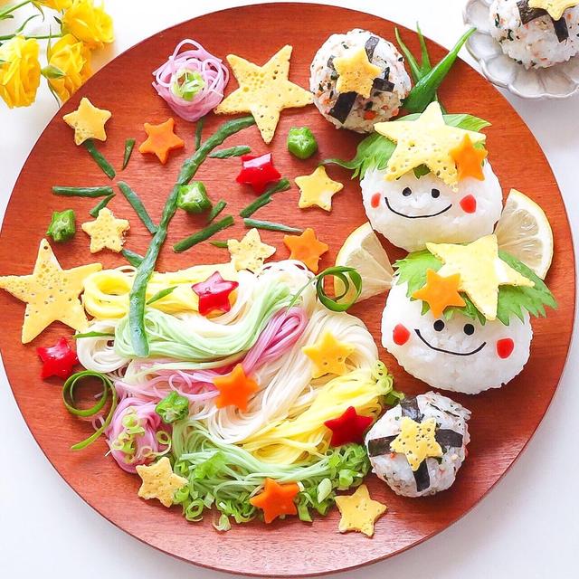 七夕ごはん⚐カラフル素麺で七夕ワンプレートデコごはん