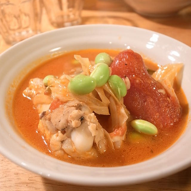 今日の食べたい味「手羽元のトマト煮　枝豆のせ」　カンタン