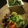挽肉そぼろで温・冷うどん
