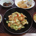 【献立】鶏肉とキャベツの白だし炒め・大根と京芋の煮物・茄子としめじの味噌煮・白菜即席漬・お味噌汁