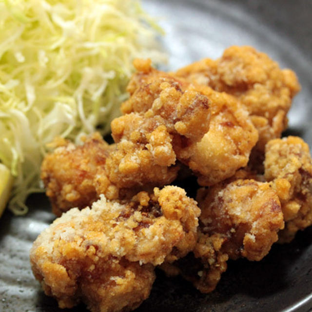 鶏もも肉の唐揚げ