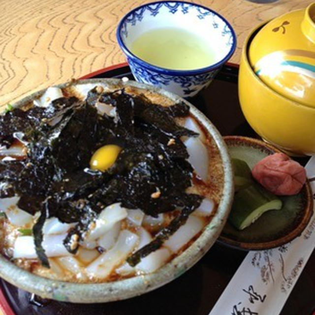 福井県三方五湖そば「ドライブインよしだ」の「イカ丼」