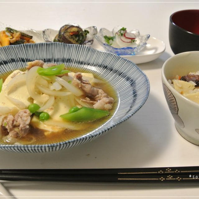 あっさり肉豆腐と帆立と筍の中華風炊き込みご飯★