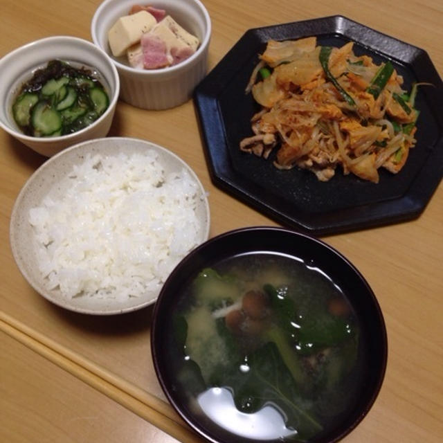 豚キムチ春雨の重ね蒸しでゆうごはん