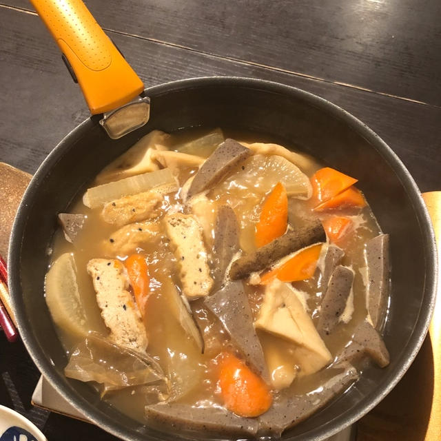 晩ご飯です「残り野菜でおでん」