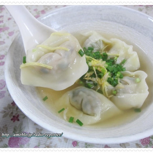 ワンタンうまっ♪上海ワンタン専門店 美食坊