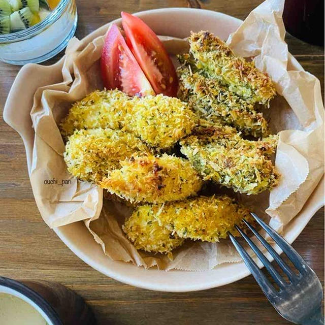 揚げずに簡単♡ささみとオクラのスパイシーパン粉焼き。