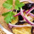 紫玉ねぎと揚げなすスイートパクチーサラダのレシピ