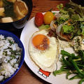 野菜の収穫と野菜メインの朝ごはん