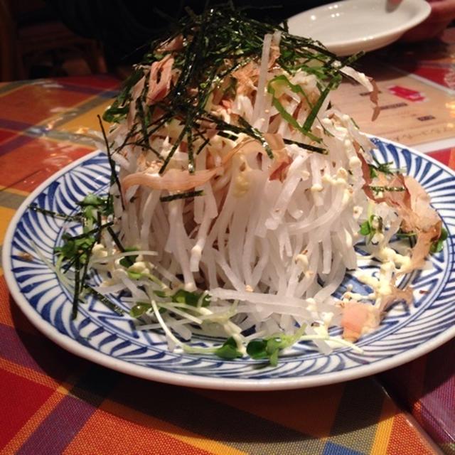 お昼はパスタ