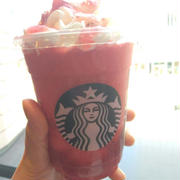 スターバックスコーヒー＊スペシャルいちご