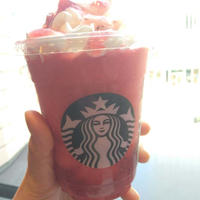 スターバックスコーヒー＊スペシャルいちご