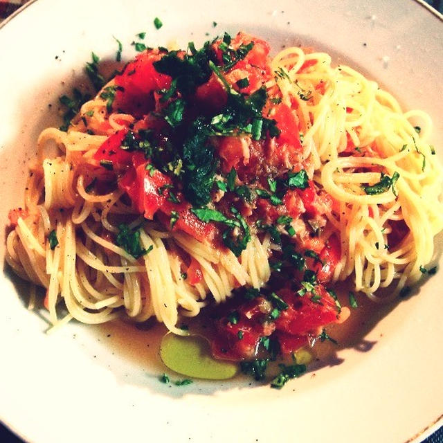 お皿を冷やせ！「冷たいトマトとツナのスパゲティ」