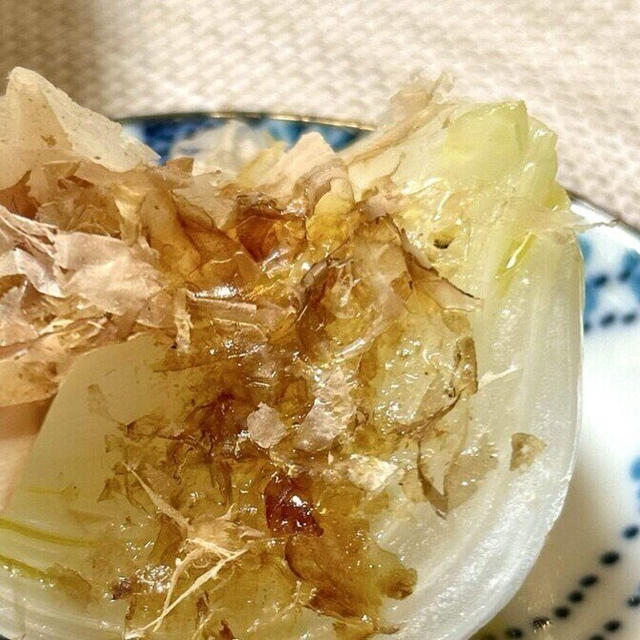 おうちごはんNo.153｜こんなんで良いのよ！！新玉ねぎのトロリと甘ーいレンジ蒸し