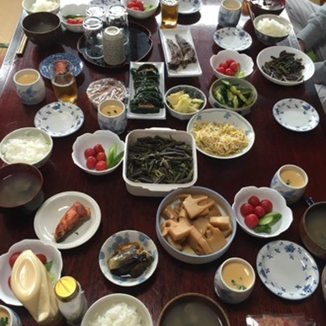 実家の朝ごはん