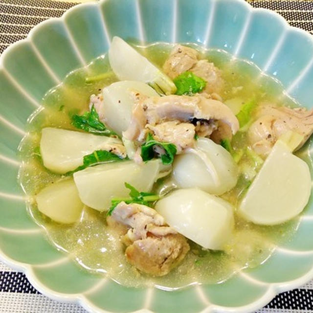 鶏もも肉と蕪のピリ辛で～☆秋の休肝日♪