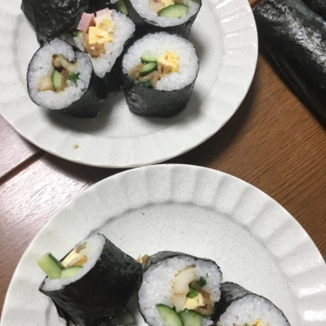おとぼけで本日恵方巻き