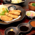 週末のお楽しみ昼定は、ソース色々で楽しむ豚ヒレ定食。 by ゆりぽむさん