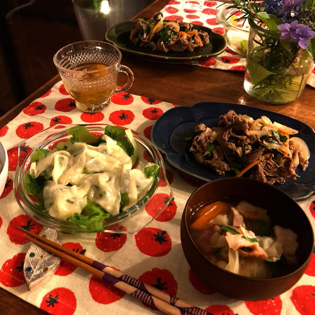 【超簡単】材料たったの４つ！チューブ調味料を使って、超簡単に♡エビ餃子