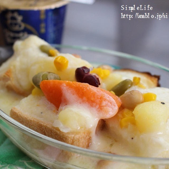 今朝の朝ごはん☆あつあつﾊﾟﾝｼﾁｭｰ！