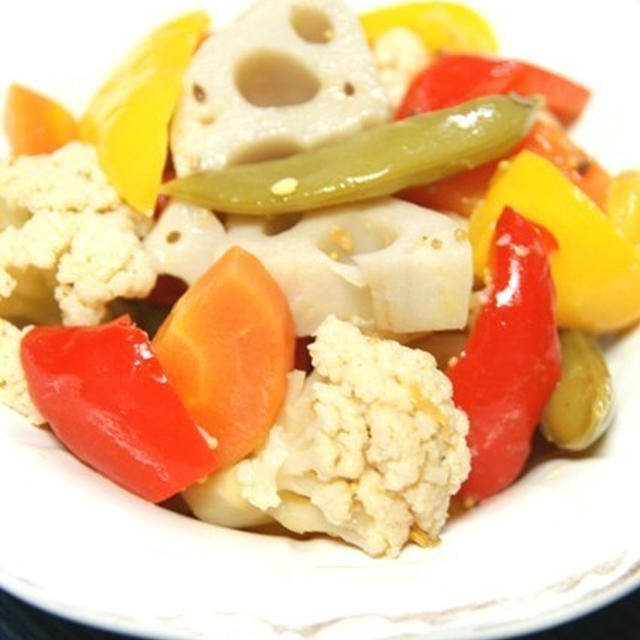 野菜を食べよう 彩り野菜のグレック ギリシャ風ピクルス By エスカルゴさん レシピブログ 料理ブログのレシピ満載