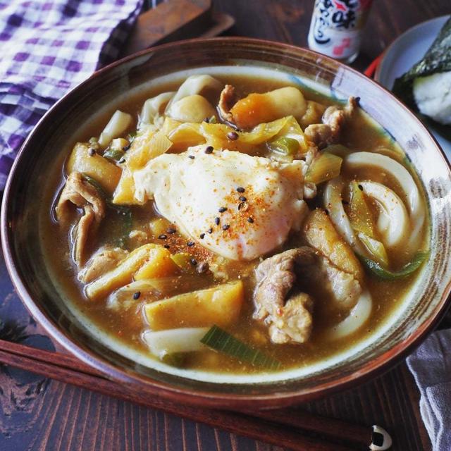 地上波放送なし⁉身体の芯から温まる❤市販のルーなしであっさり美味しいカレーうどん♪落とし卵いり❤