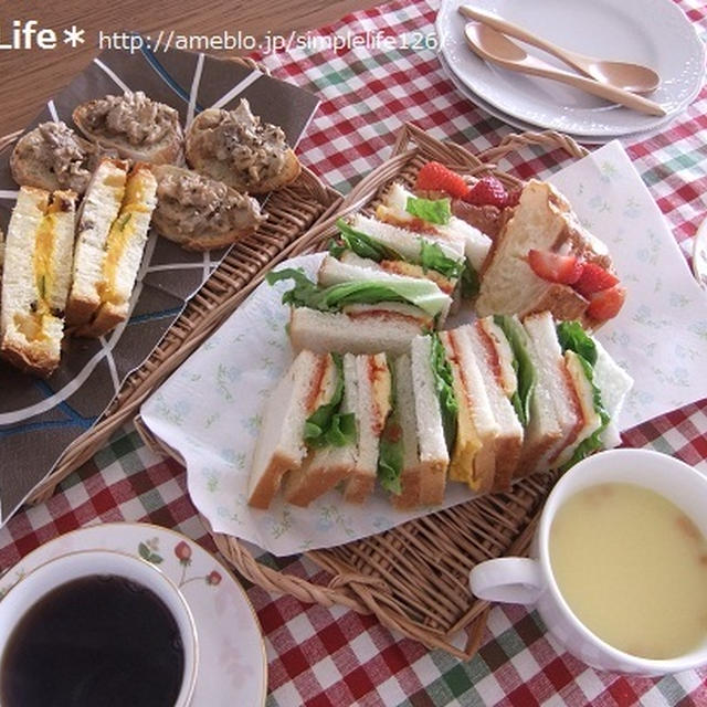 Cafeシンプルライフ・ピクニック気分サンドイッチモーニング