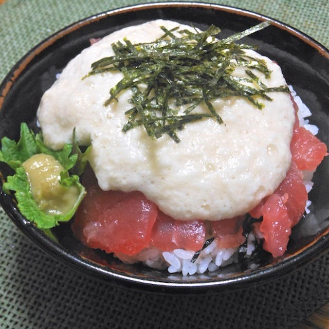 味が濃くてほんのり甘いとろろが絶品！群馬県産大和芋の山かけ丼。